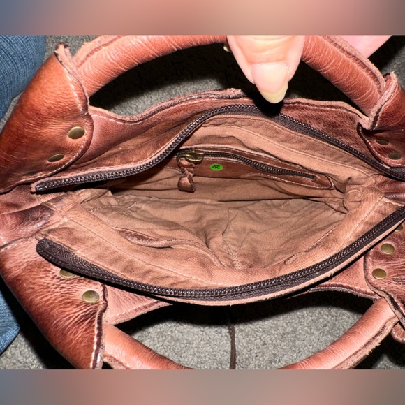 Beautiful Delilah style Bed Stu teak brown crossbody handbag used once - Picture 8 of 8